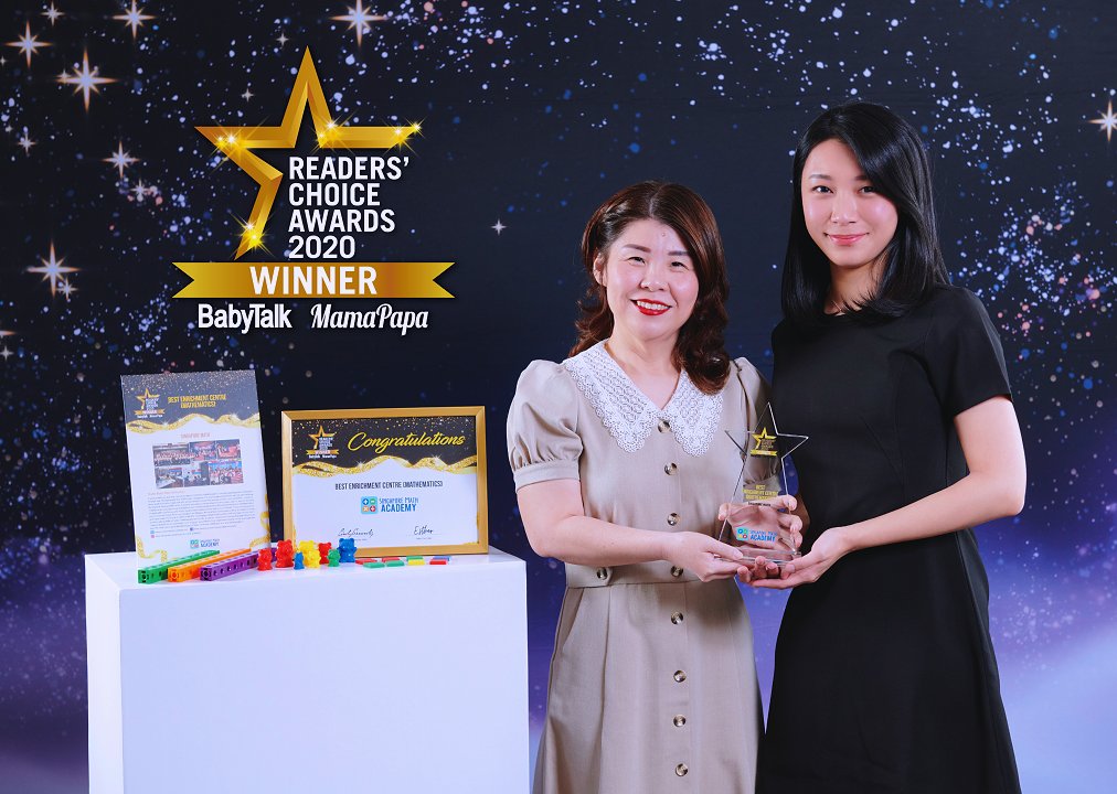 SMA receiving BabyTalk & MamaPapa Readers' Choice Award 2020 — Best Enrichment Centre (Mathematics)